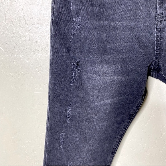 Forever 21 Black High Waisted Straight Leg Distressed Cropped Jeans Size 27 - Picture 10 of 13